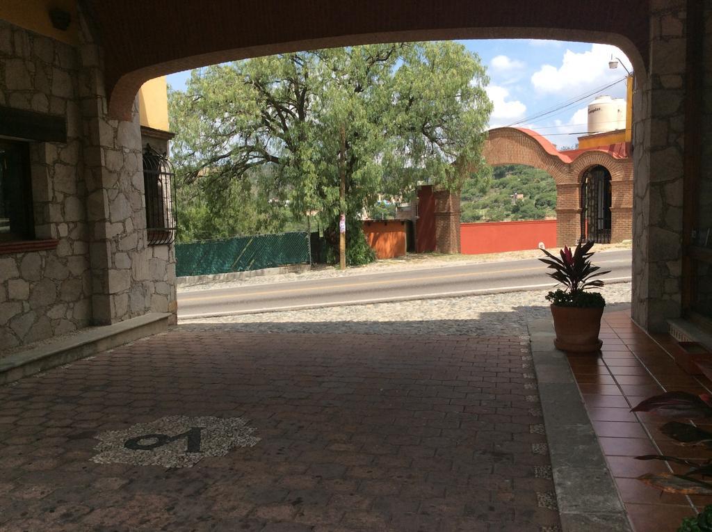 Hotel Villa De La Plata Гуанахуато Экстерьер фото
