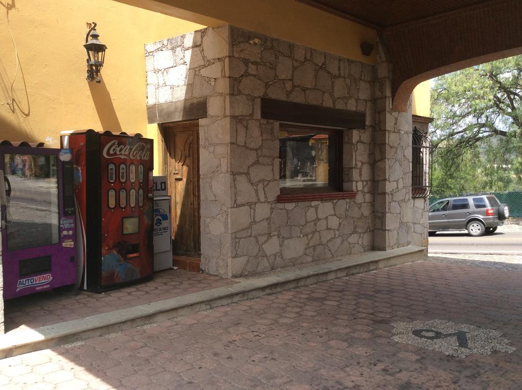 Hotel Villa De La Plata Гуанахуато Экстерьер фото